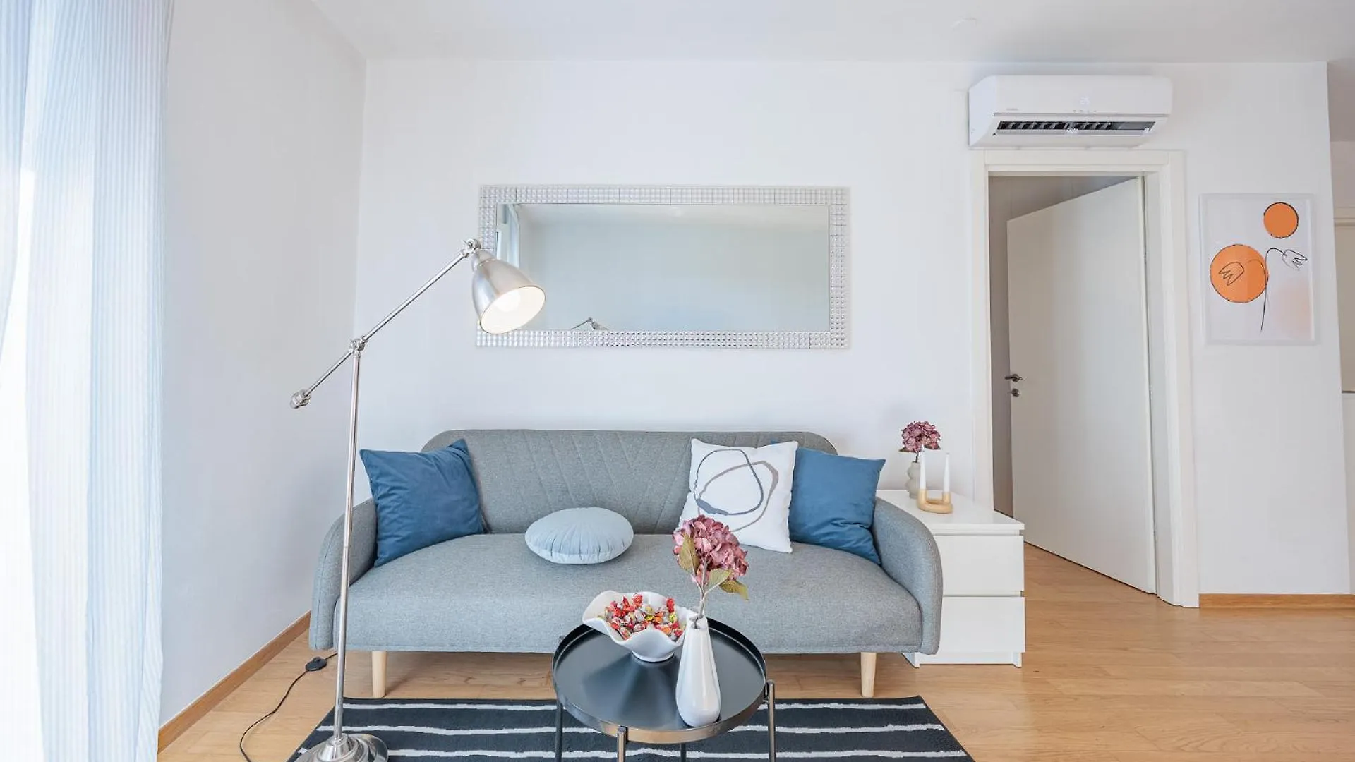 Golden Tulip Apartment Zadar 0*,  Croatia
